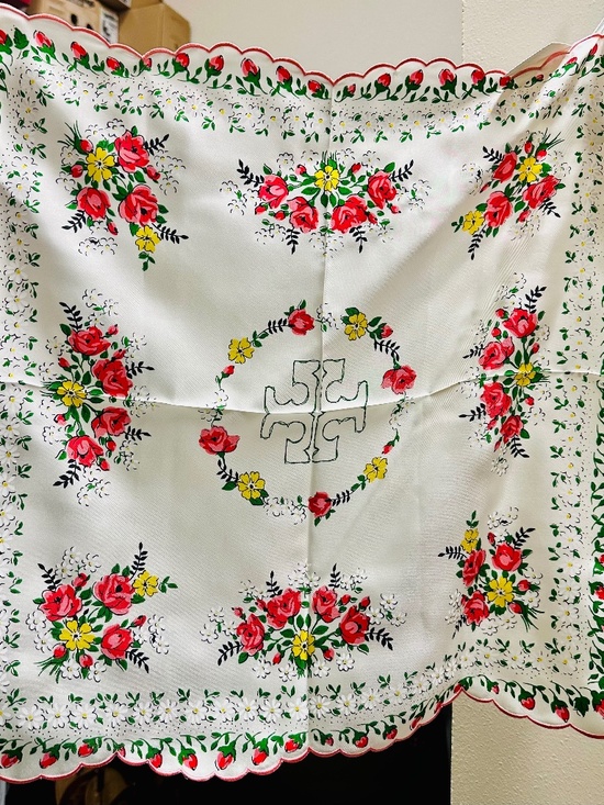 Tory Burch Accessories - Garden Veil-Print Silk Scarf from Tory Burch